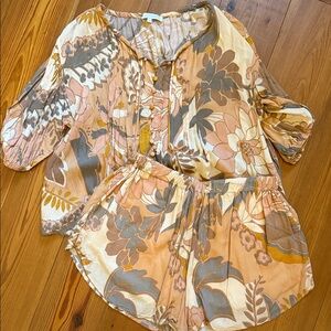 Olivaceous Floral Blouse and Shorts Set - Beige and Brown